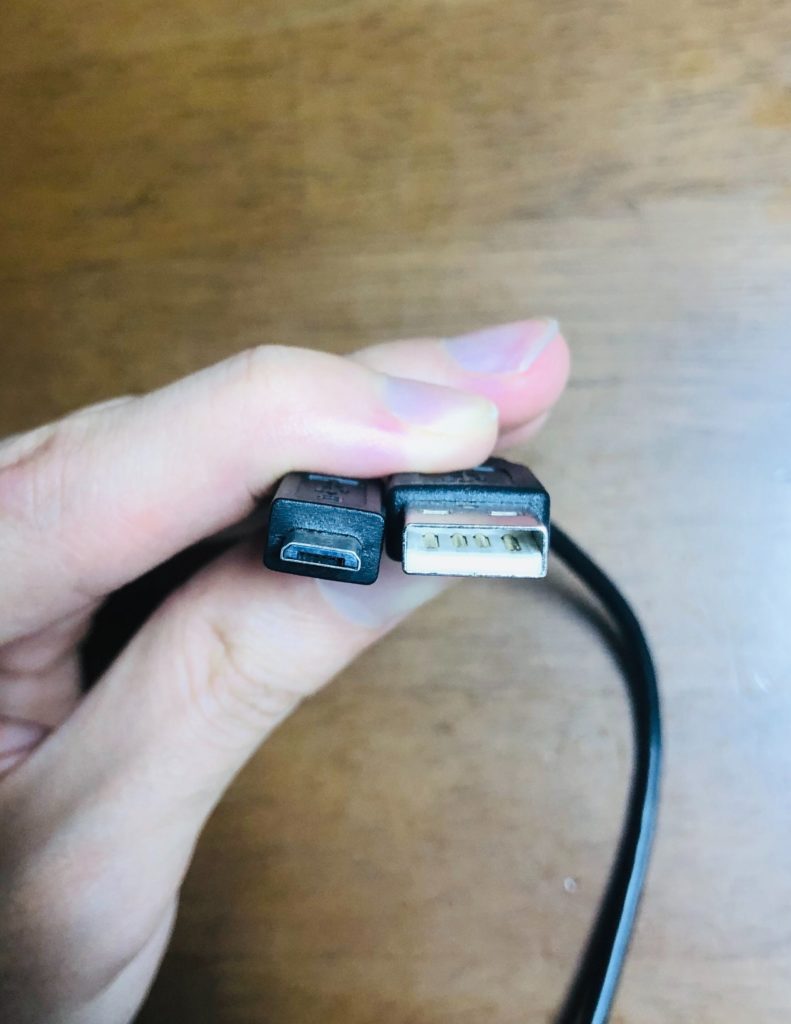 Kindle Paperwhiteには充電器 充電コード が付いてくるので 新たに充電コードを買う必要はありません Rintalog